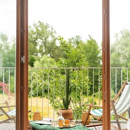 Familial 5 Min 30 Min Paris Apartment